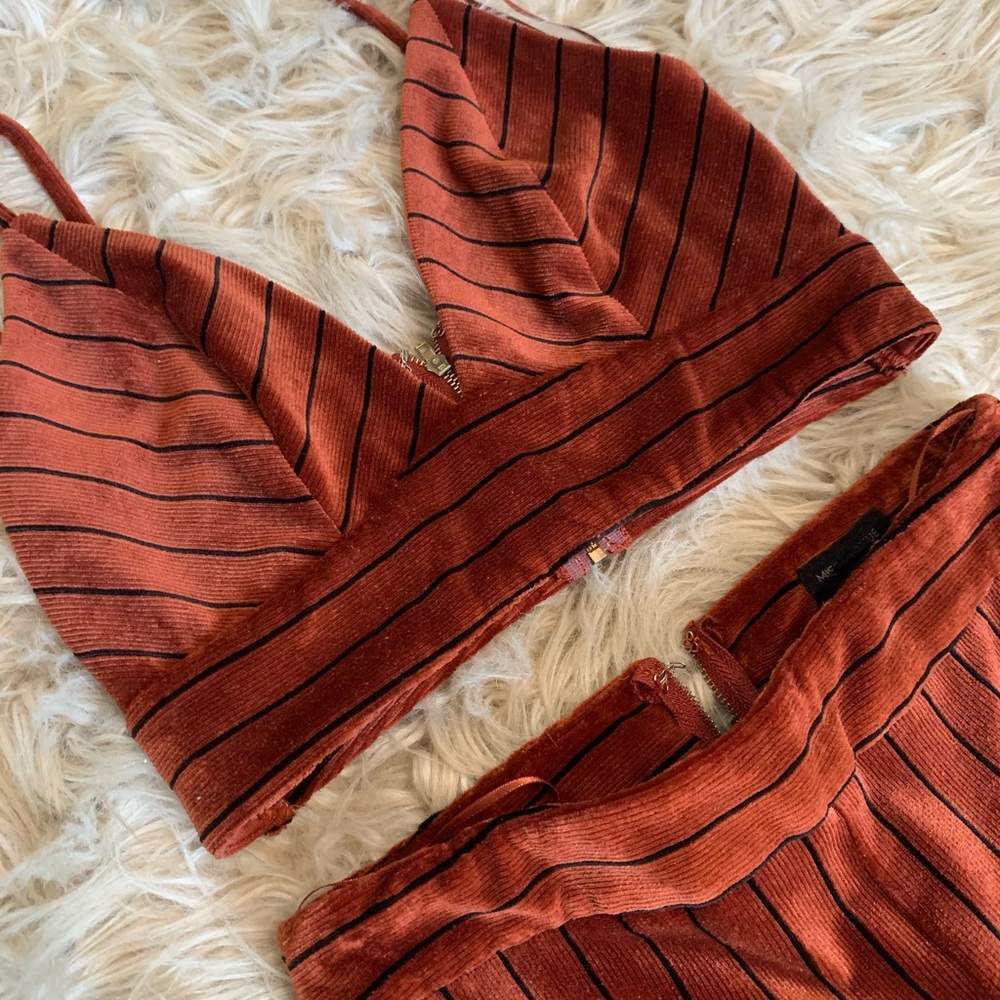 Two Piece Set